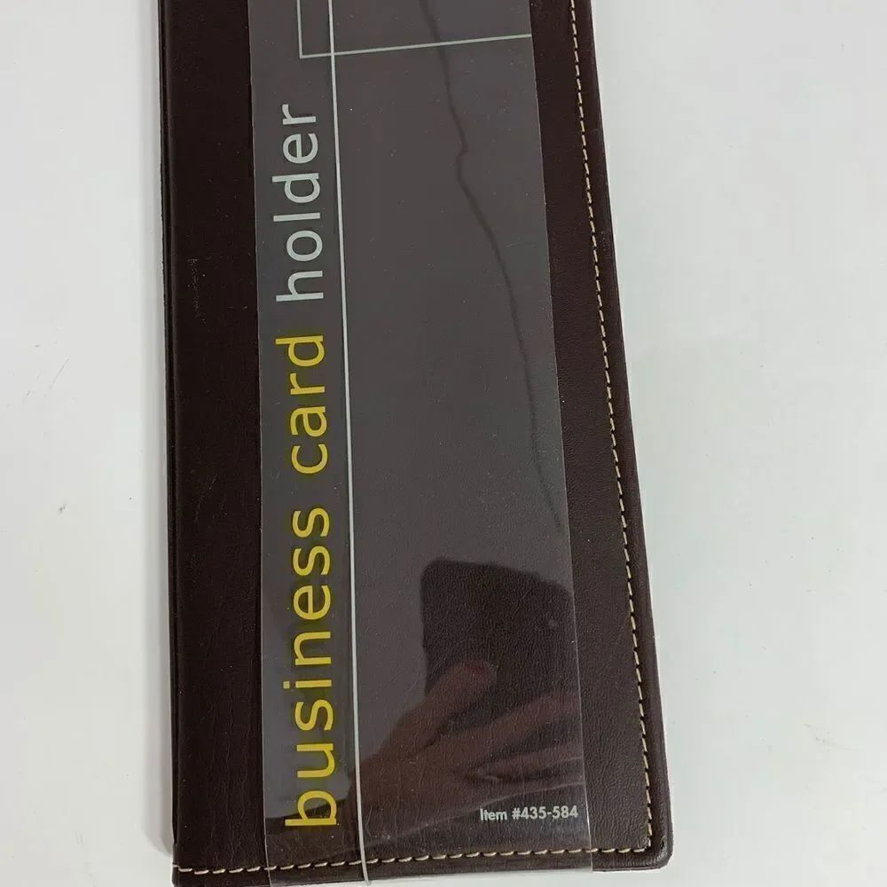 Business Card Holder 72 Capacity Identification Credit Bank Card Brown Vinyl New